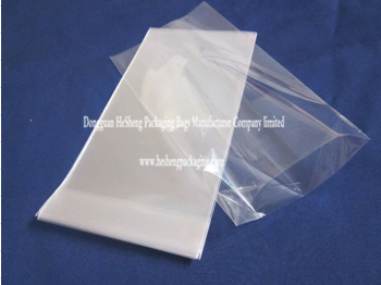 Candy with flat bottom bag